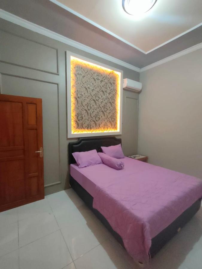 Cahaya Homestay Magelang Extérieur photo